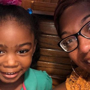 Meet your Posher, Latoria